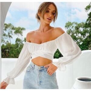Petal & Pup Dimitri White Off Shoulder Crop Top Size 8 Puff Sleeve